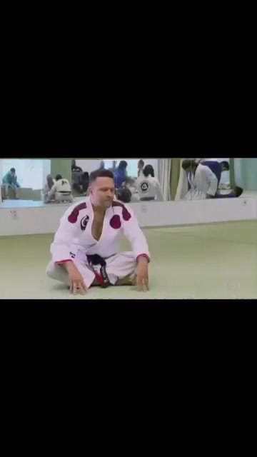 Post 2 by Felipe Costa on Instagram (video)