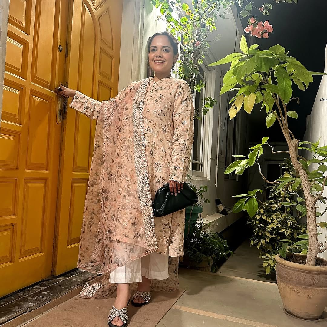 Post 9 by Rabeeyah Tungekar on Instagram (image)