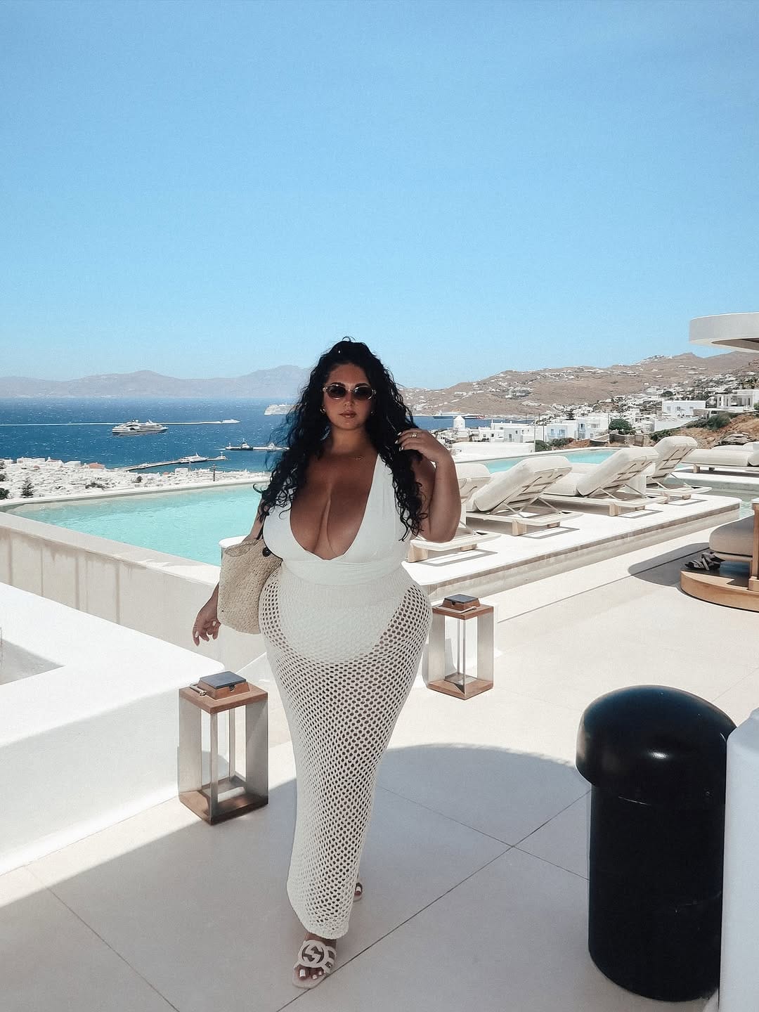 Post 2 by SAMANTHA | LUXURY CONTENT CREATOR on Instagram (carousel)
