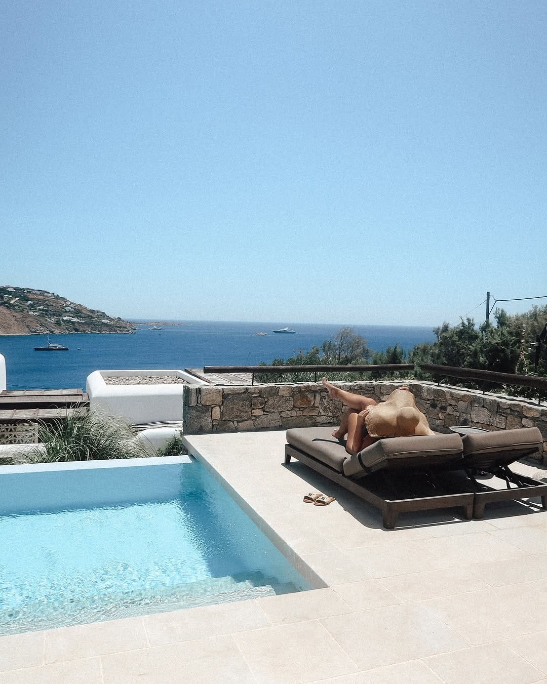 Post 4 by SAMANTHA | LUXURY CONTENT CREATOR on Instagram (carousel)
