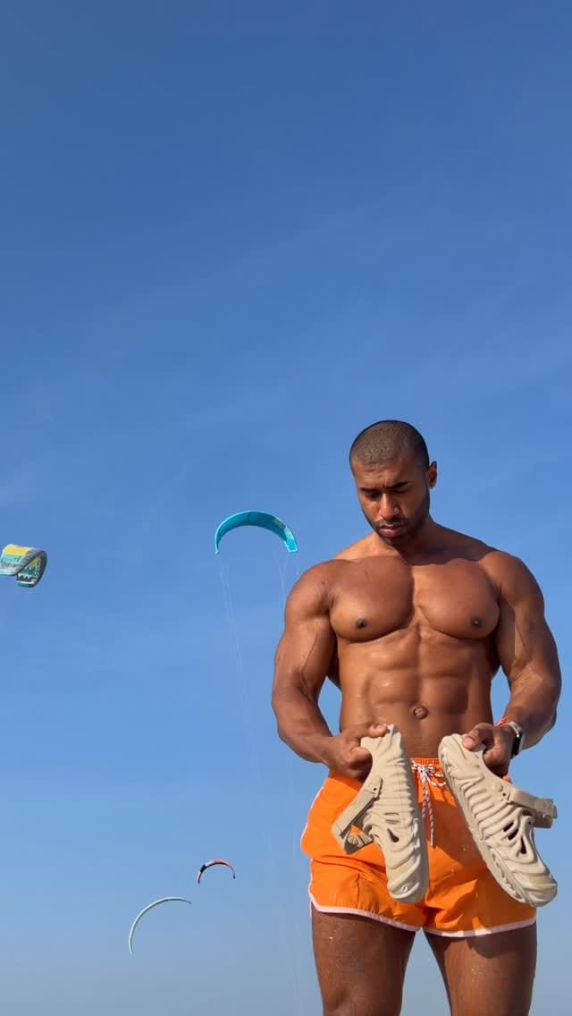 Post 10 by Ommie A.Thani on Instagram (video)