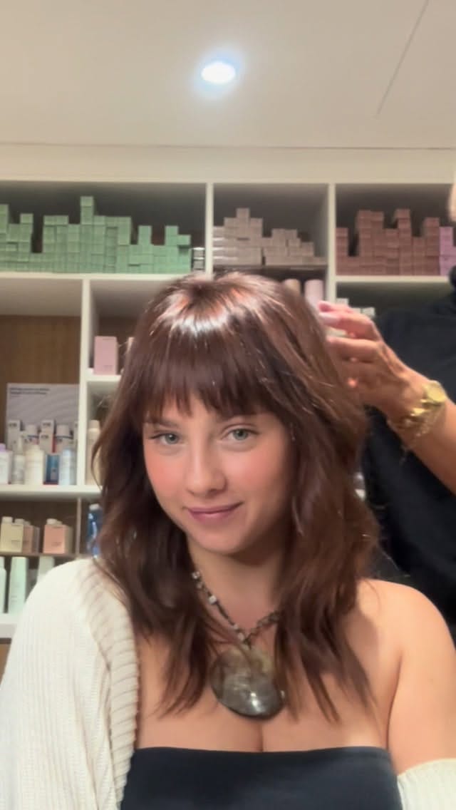 Post 6 by Chill Salon on Instagram (video)