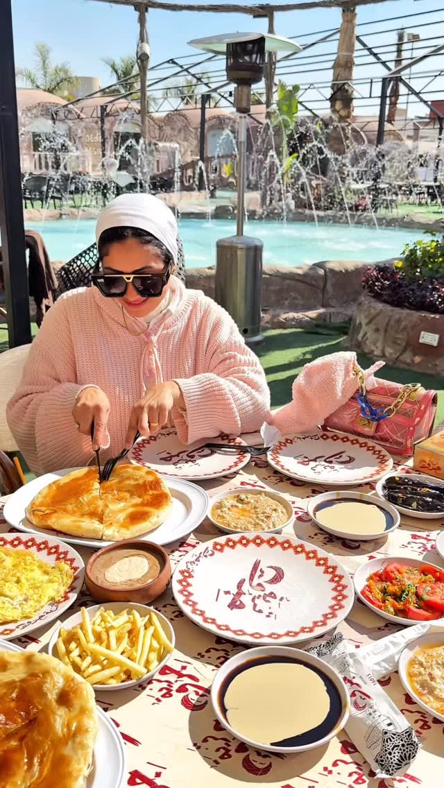 Post 2 by Nada 🌹  ًٌنٌدٌي on Instagram (video)