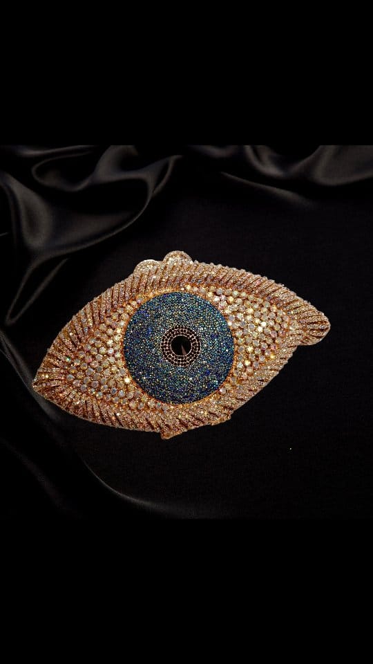 Post 3 by Glitterati Accessories on Instagram (video)