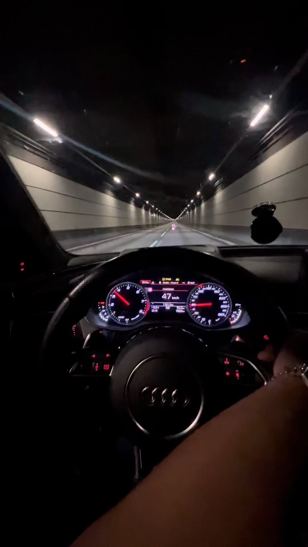 Post 10 by Kaith & company on Instagram (video)