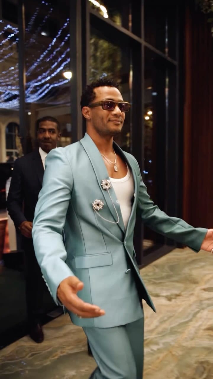 Post 10 by Mohamed BeGee on Instagram (video)