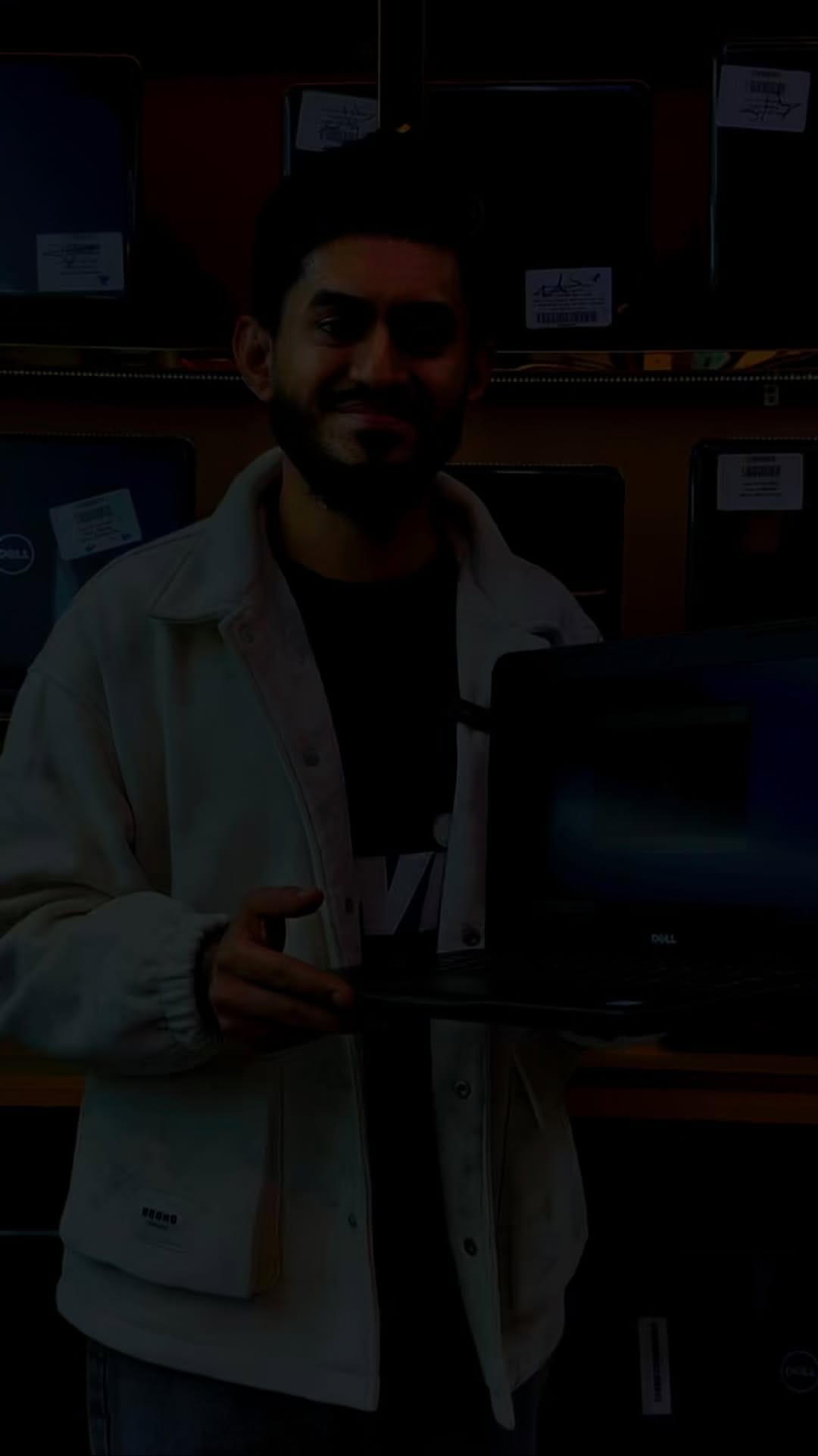 Post 4 by Awad Electronics Deals on Instagram (video)