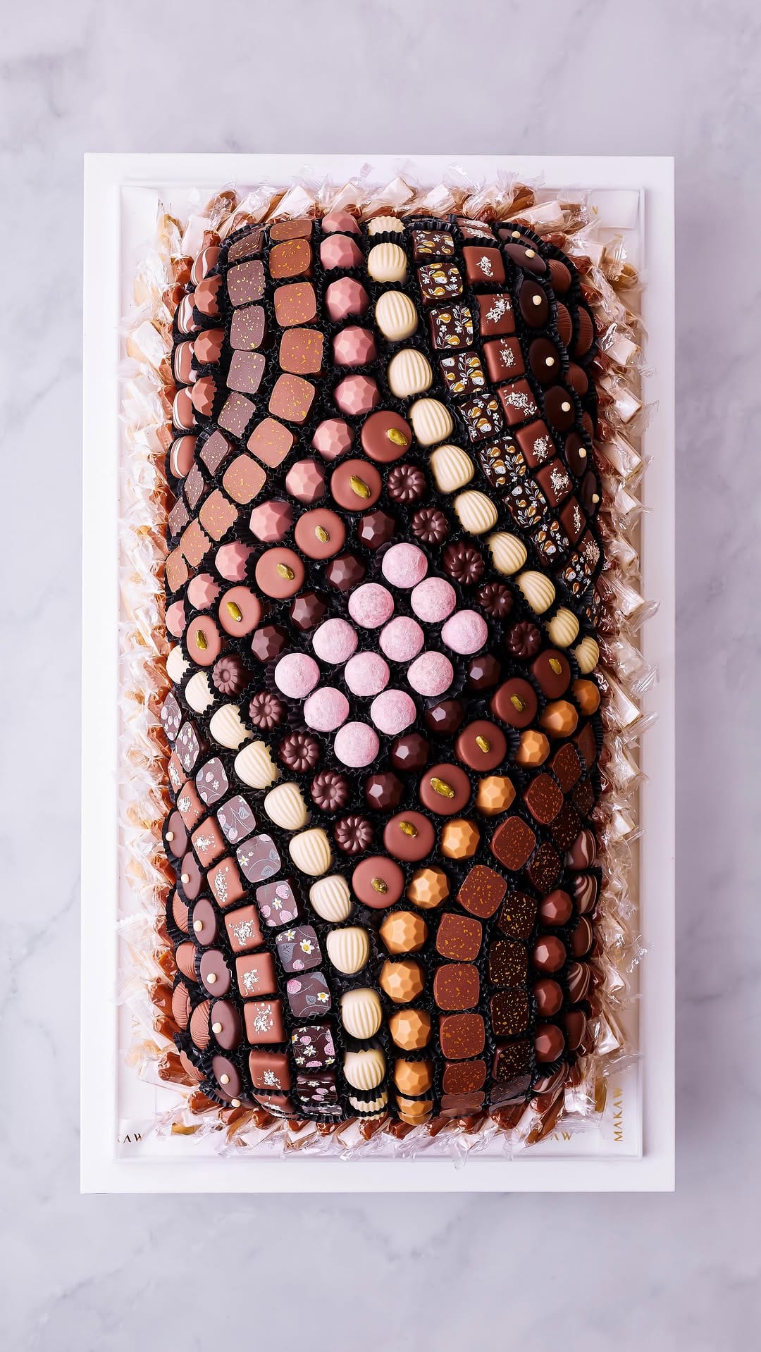 Post 7 by MAKAW Fine Chocolate on Instagram (video)