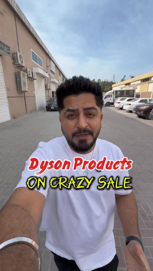 Post 3 by The Bazaar on Instagram (video)
