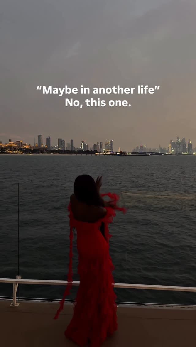 Post 6 by IsabelBrown on Instagram (video)