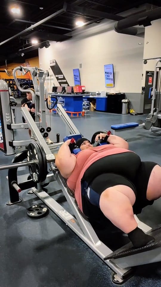 Post 9 by moufit on Instagram (video)