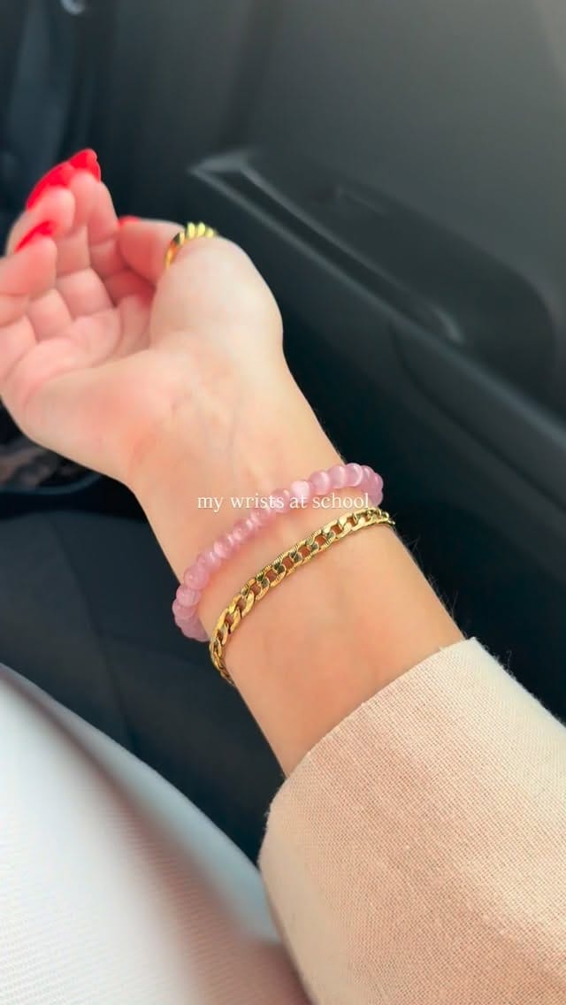 Post 7 by 𝐒𝐓𝐀𝐑𝐆𝐈𝐑𝐋 𝐉𝐄𝐖𝐄𝐋𝐋𝐄𝐑𝐘 ☆ on Instagram (video)