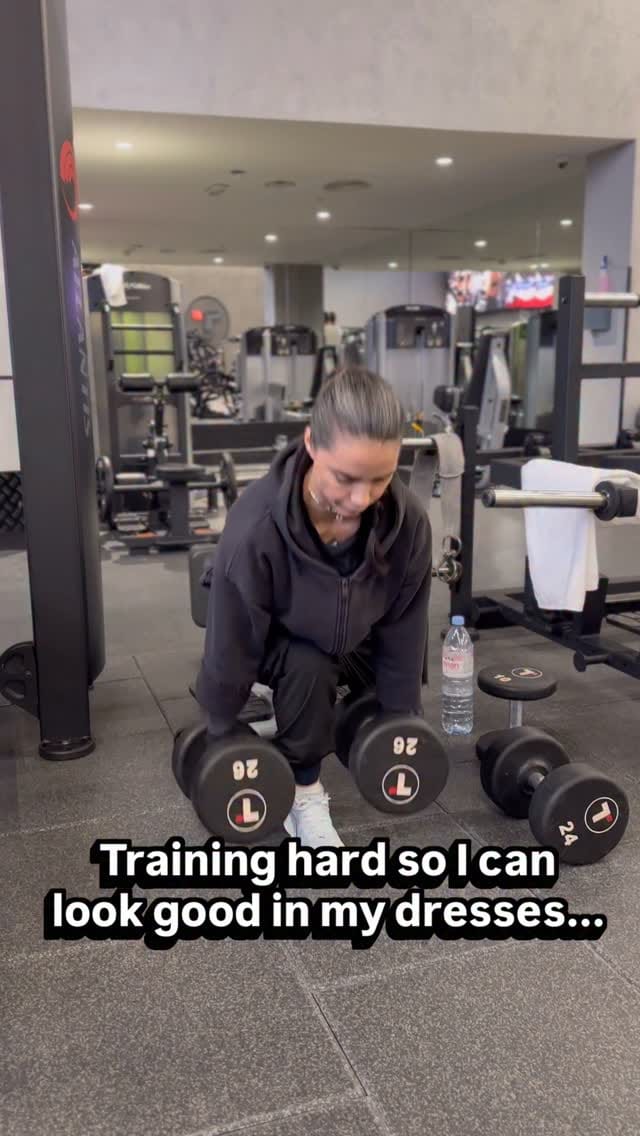 Post 4 by Andreia Brazier Official on Instagram (video)