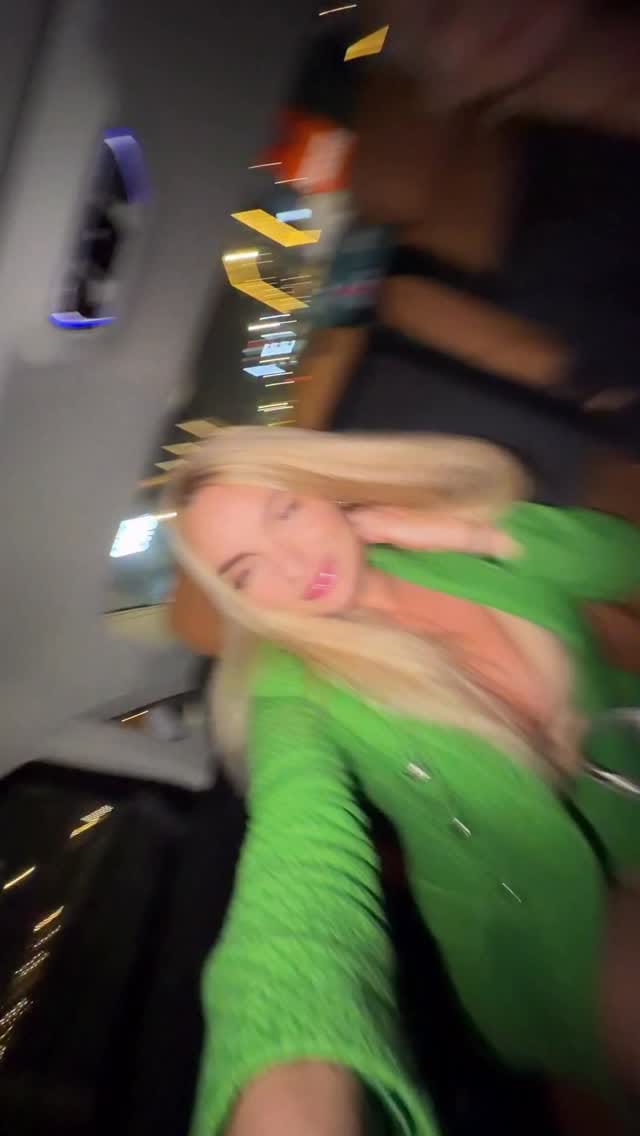 Post 1 by Anastasiya Cosmo on Instagram (video)