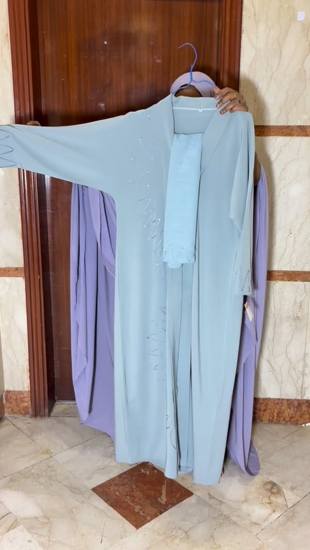 Post 6 by Zeemeessignature home of luxury abayas on Instagram (video)