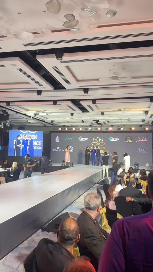 Post 3 by Marwa Ghassan مروة غسان on Instagram (video)