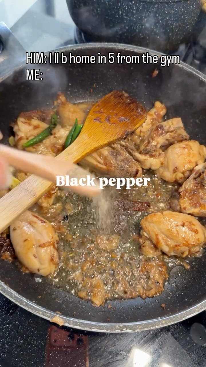 Post 8 by Areej Ali | UAE influencer | Licensed on Instagram (video)