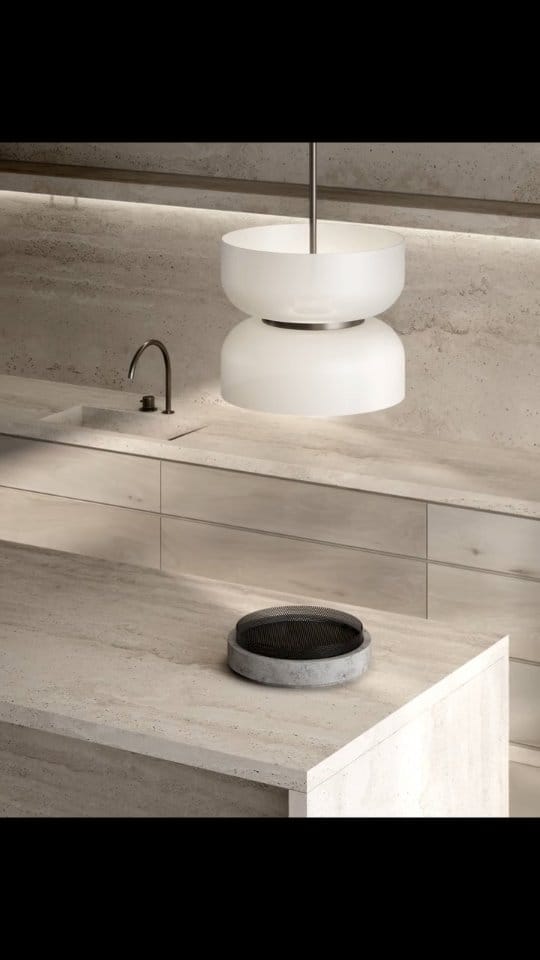 Post 1 by Huda Lighting - The Showroom on Instagram (video)