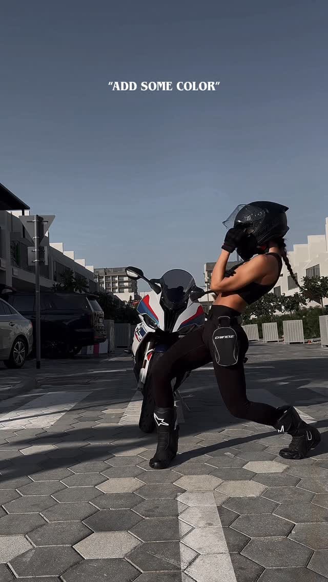 Post 4 by Carine El Safah on Instagram (video)