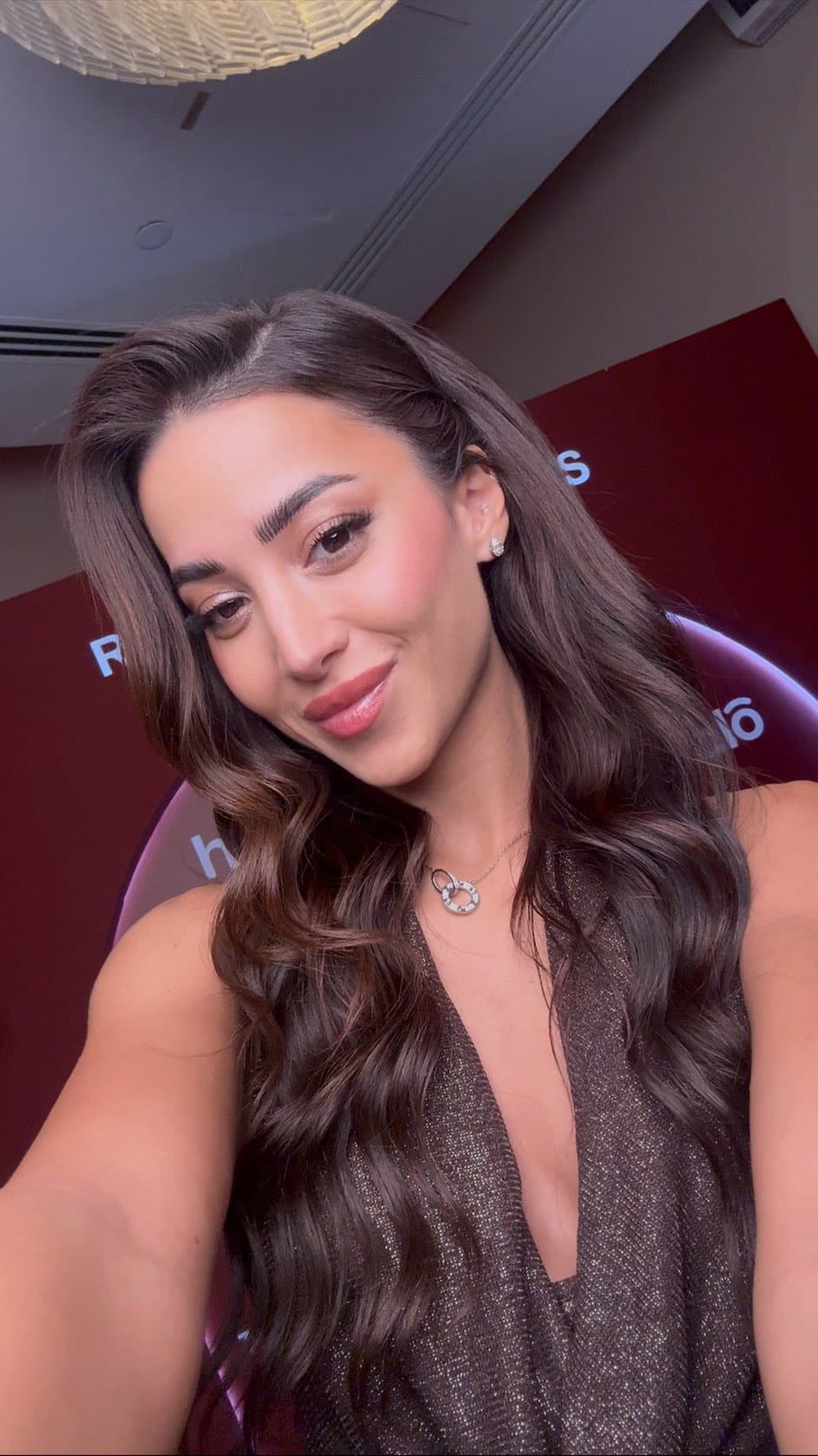 Post 3 by Carine El Safah on Instagram (video)