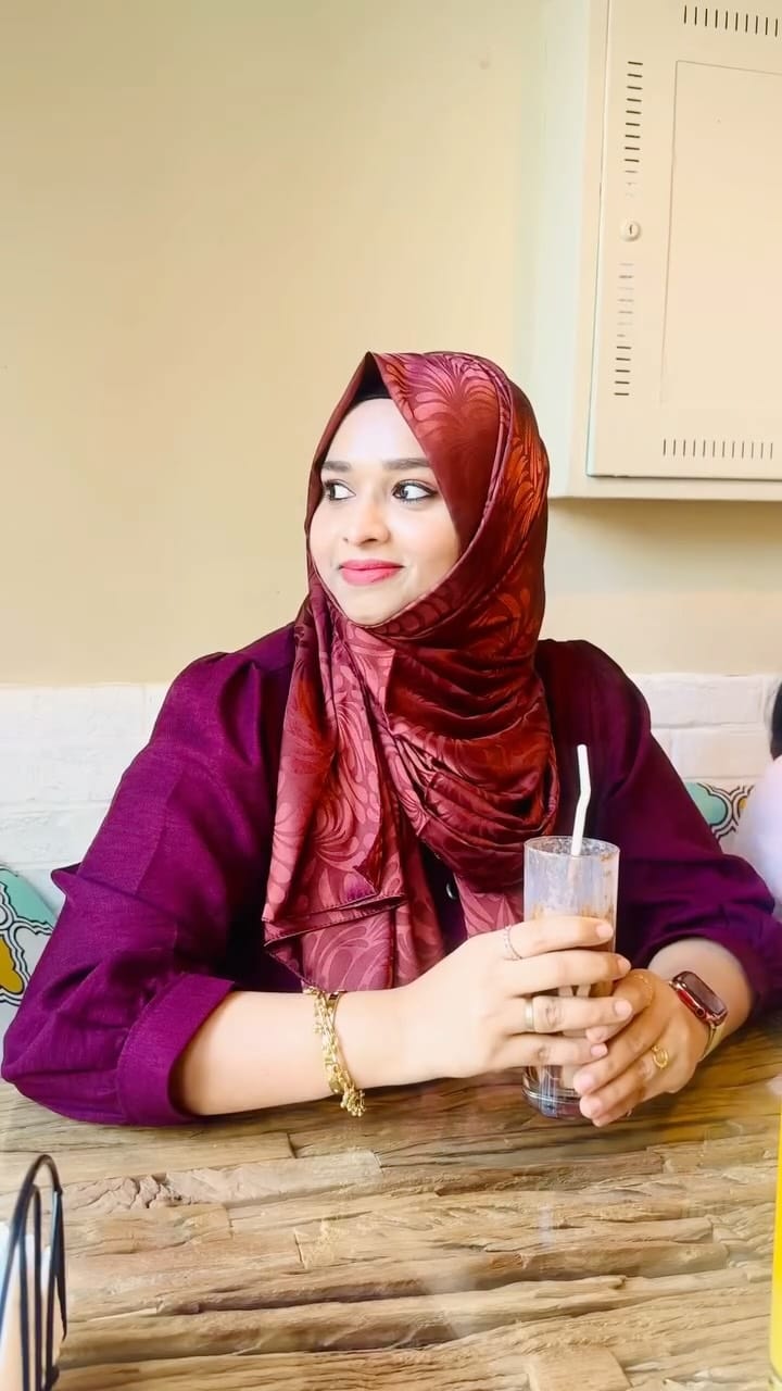 Post 4 by F A R Z A N A ✨| UAE Food & Lifestyle Creator on Instagram (video)