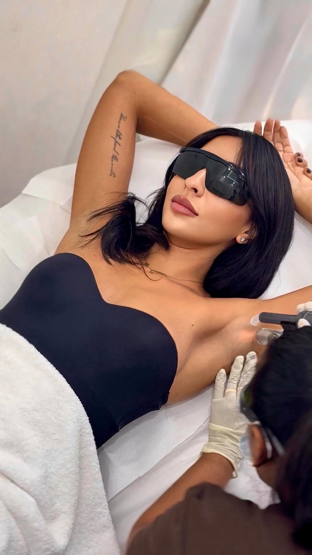 Post 2 by Einas Mousa on Instagram (video)