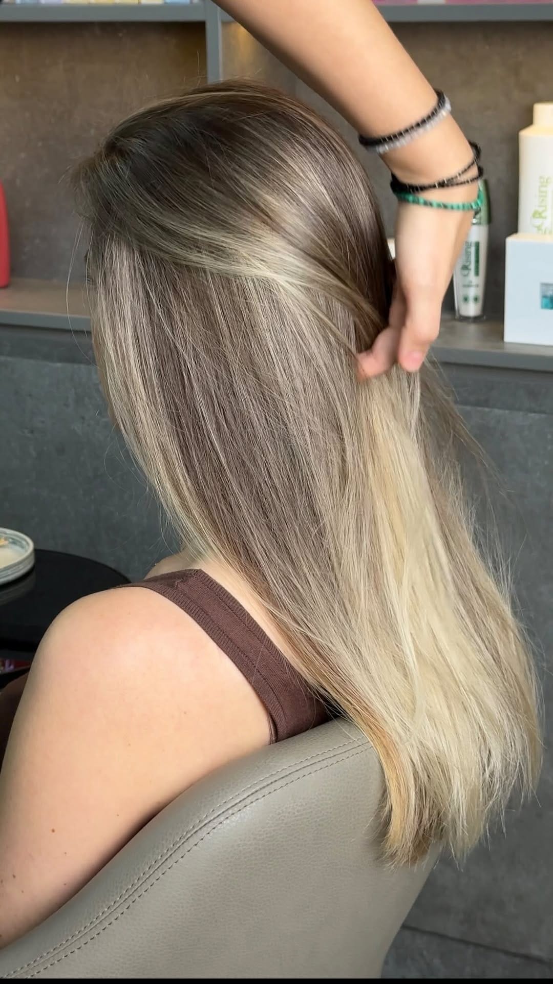 Post 4 by NAILS  • MAKE-UP • HAIR • BROWS • LASHES • ENDOSPHERES on Instagram (video)