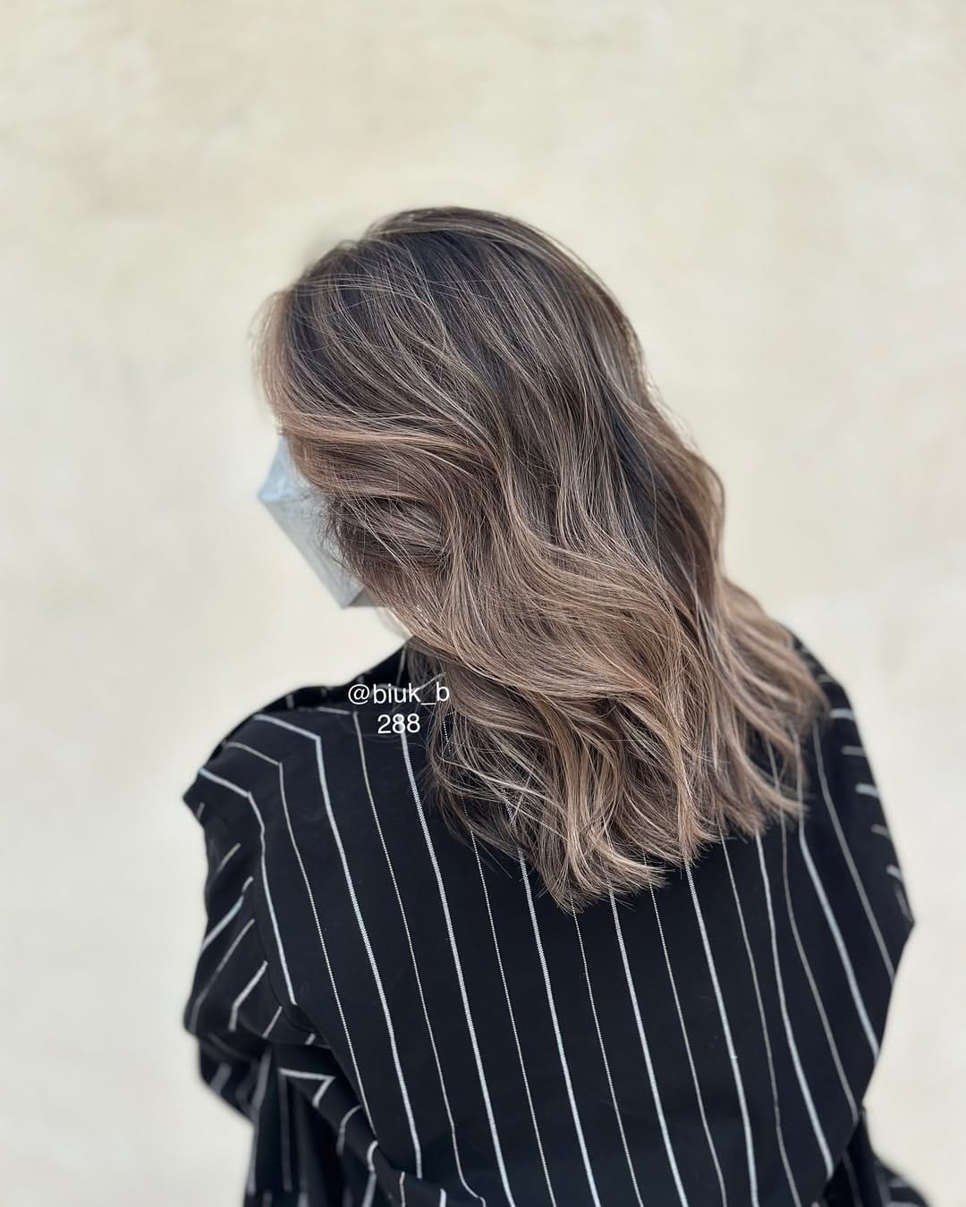 Post 2 by ⚜️ خدمات تخصصی رنگ و مش ⚜️ on Instagram (carousel)