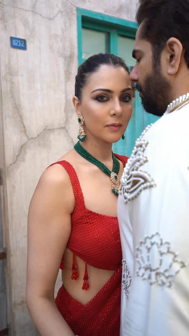 Post 5 by Jyoti Dave on Instagram (video)