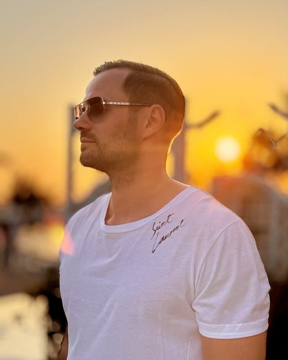 Post 8 by Tim on Instagram (image)