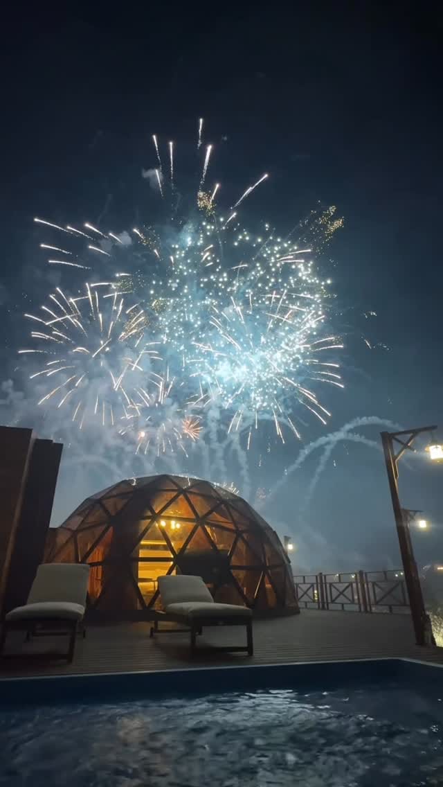 Post 4 by Al Marmoom Domes on Instagram (video)