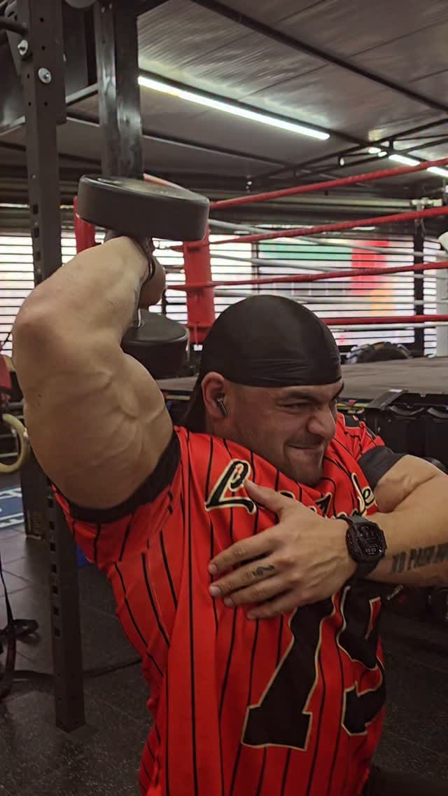 Post 1 by IFBB pro mahyar on Instagram (video)