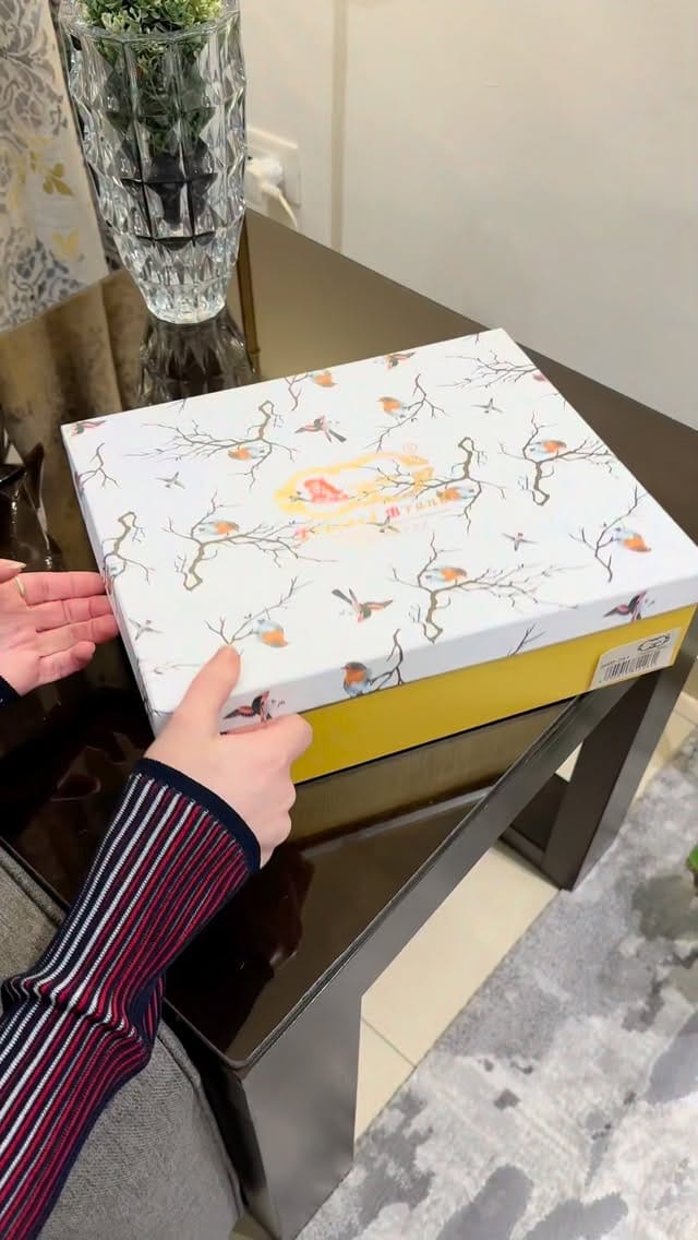 Post 6 by SaMo on Instagram (video)