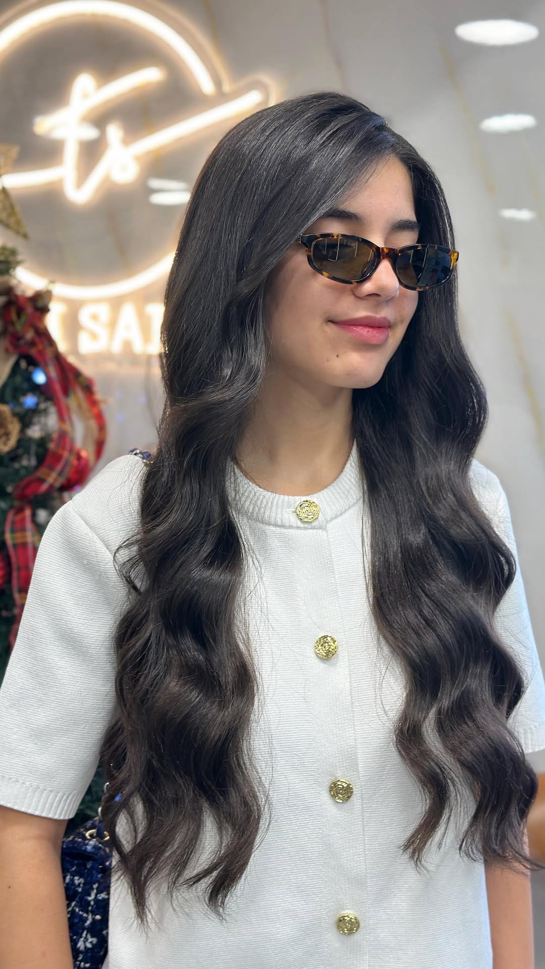 Post 8 by Trevi Salon on Instagram (video)