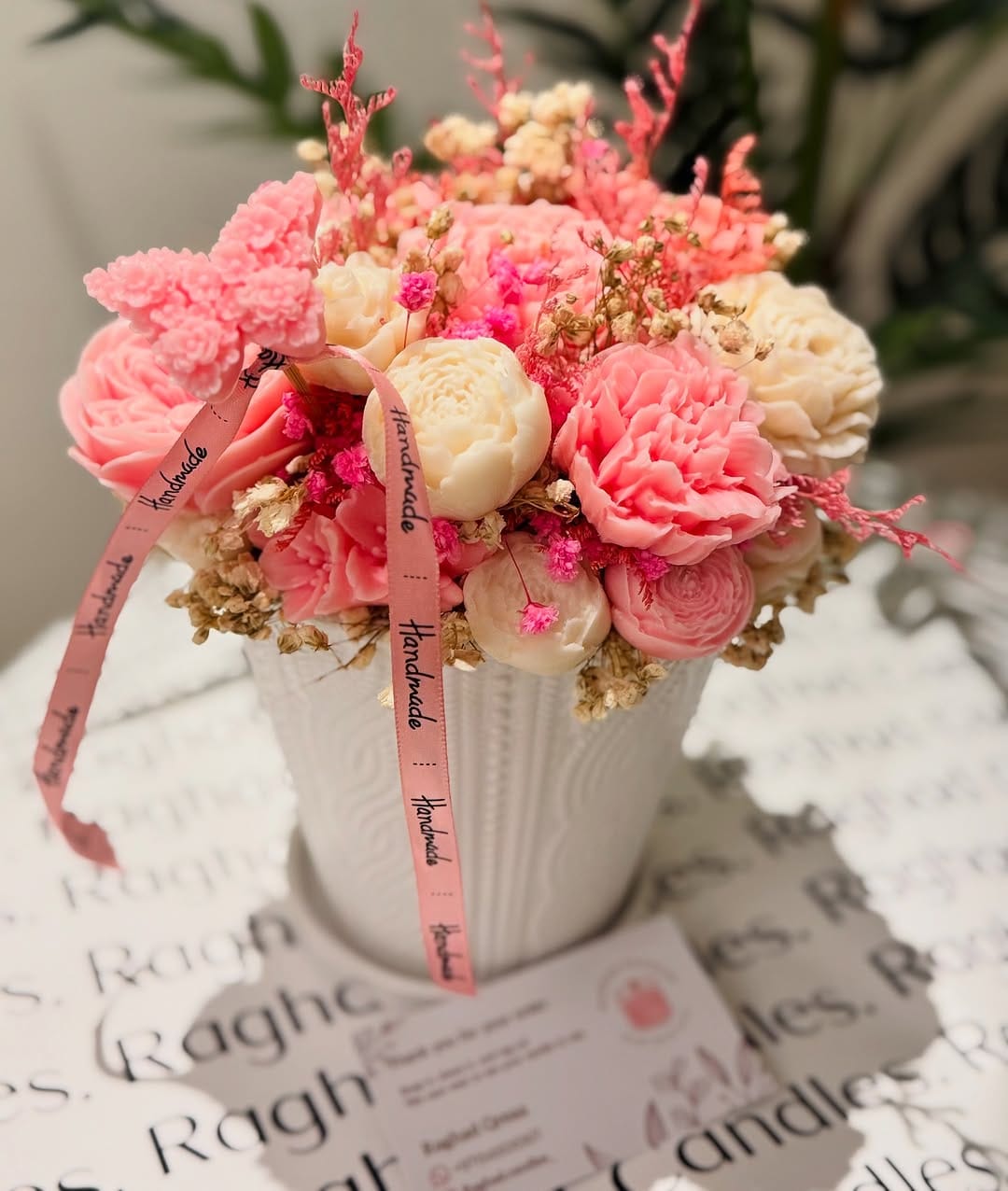 Post 7 by Raghad Candles on Instagram (image)