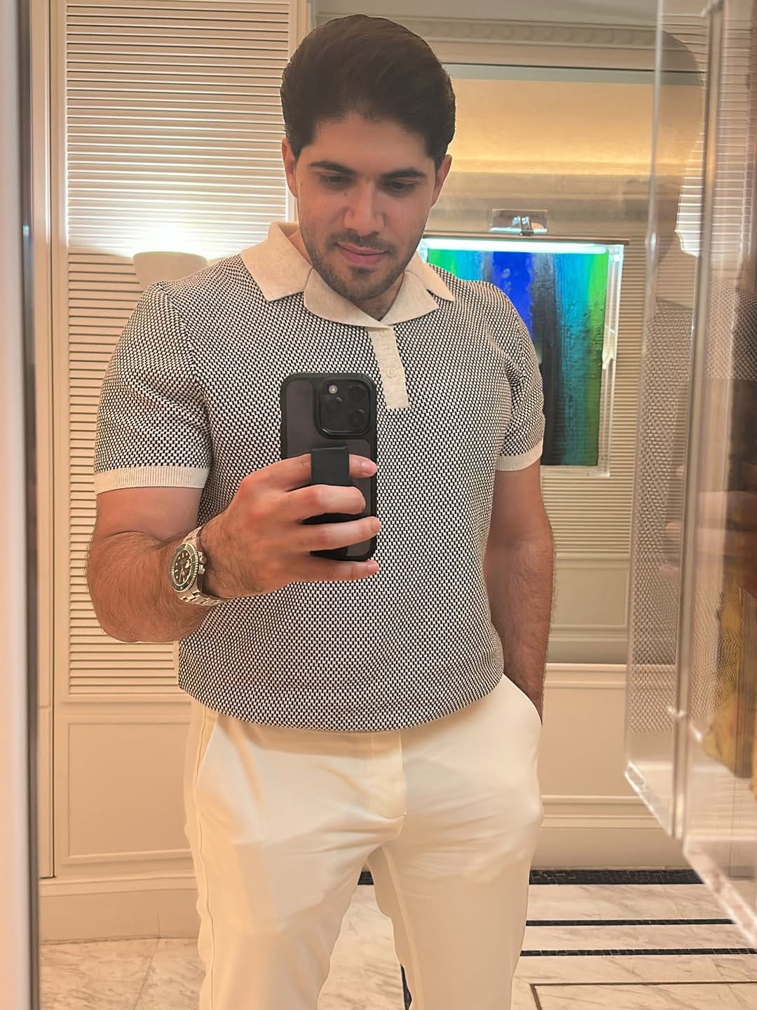 Post 3 by Saeb Jamal on Instagram (image)