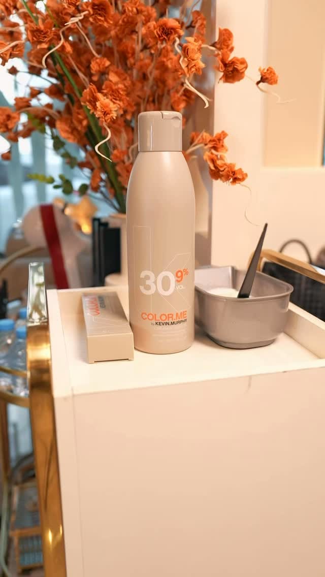 Post 9 by Vanilla Glow Beauty Salon on Instagram (video)