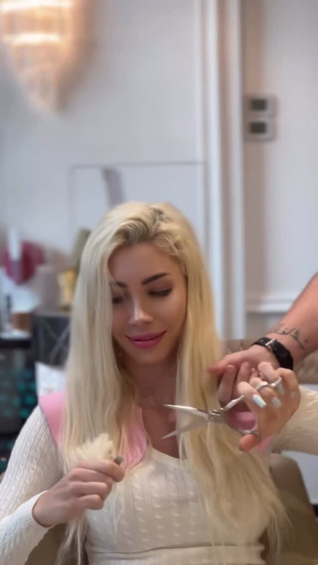 Post 4 by Viola Skutovics on Instagram (video)