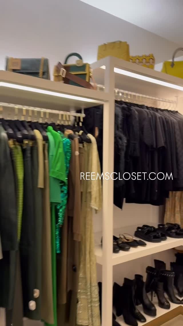 Post 9 by Reems Closet on Instagram (video)