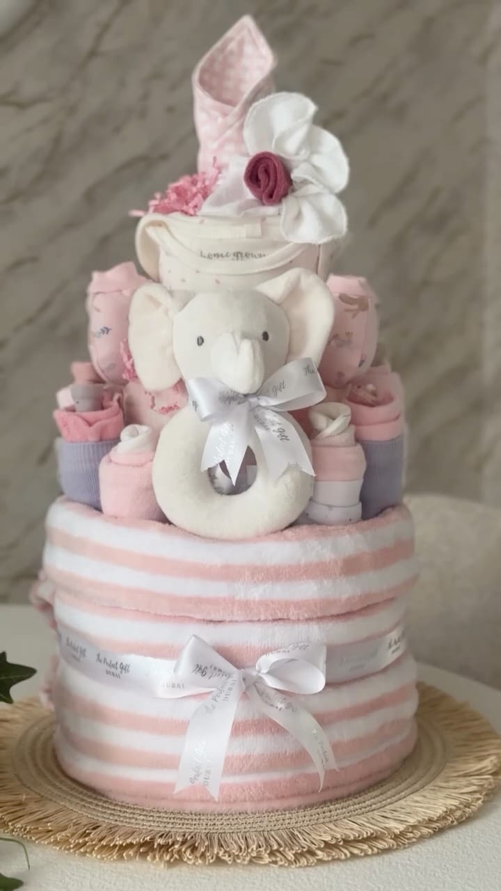 Post 3 by The Perfect Gift® Dubai on Instagram (video)