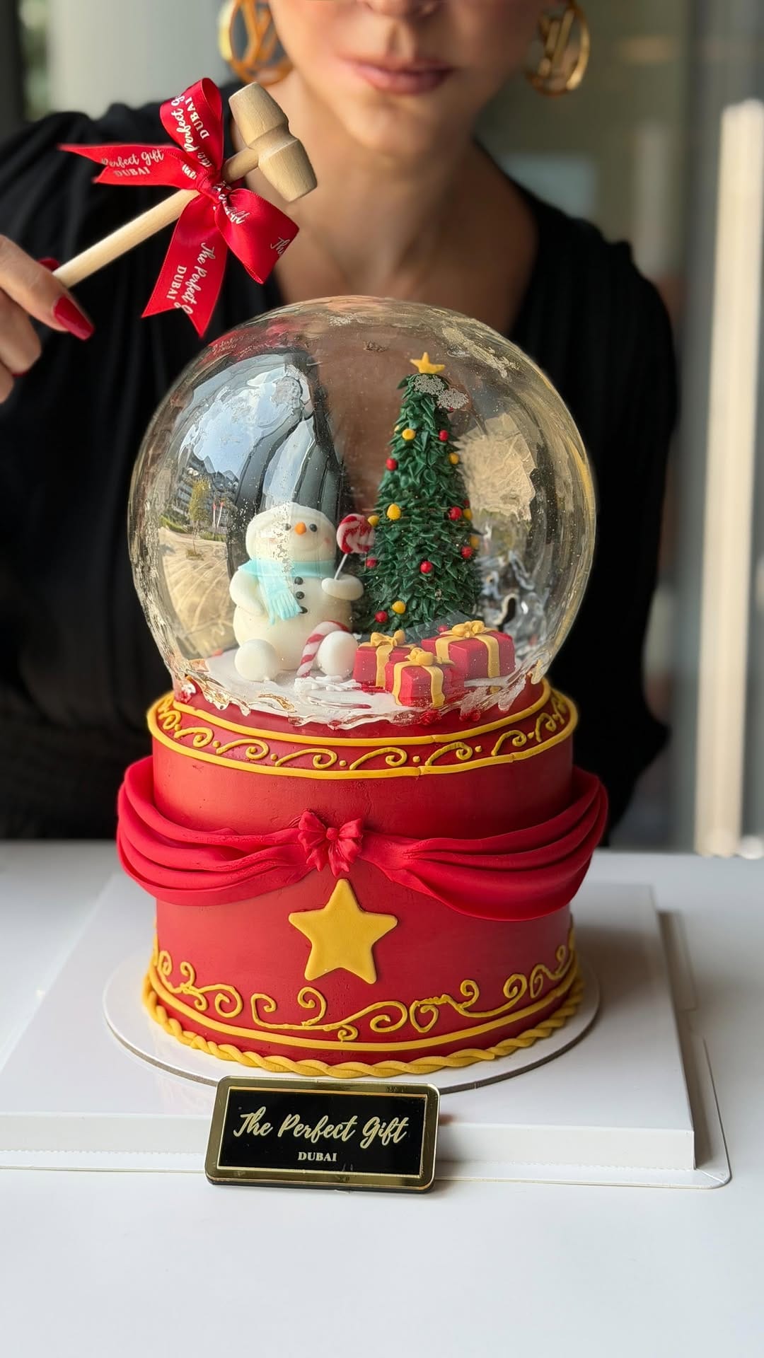Post 7 by The Perfect Gift® Dubai on Instagram (video)