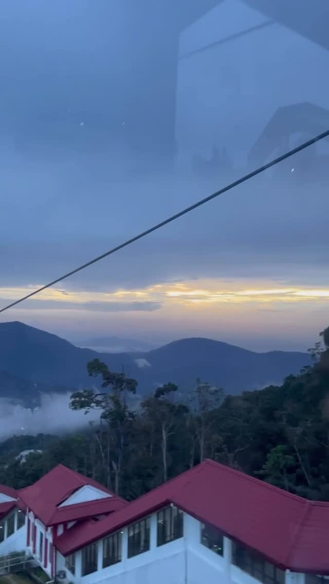Post 2 by Dr.Sana on Instagram (video)