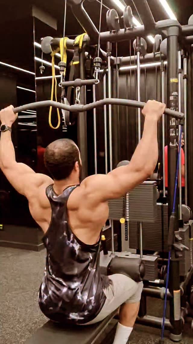 Post 4 by Bashir Zein on Instagram (video)