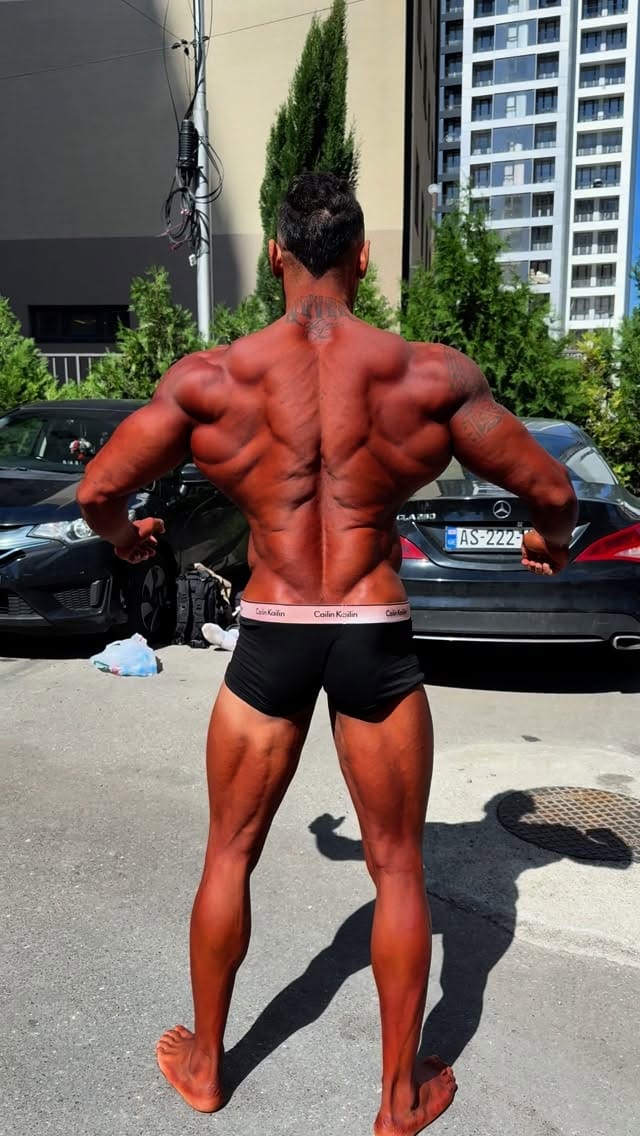 Post 9 by Ramy Roshdy | IFBB Pro 🇦🇪 on Instagram (video)