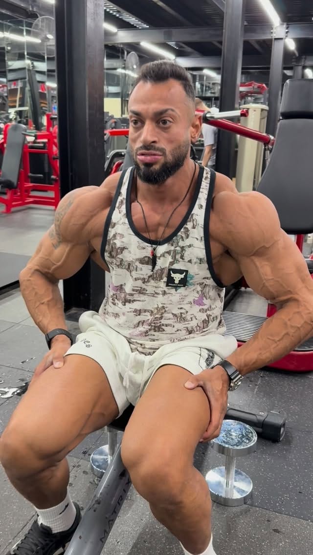 Post 6 by Ramy Roshdy | IFBB Pro 🇦🇪 on Instagram (video)