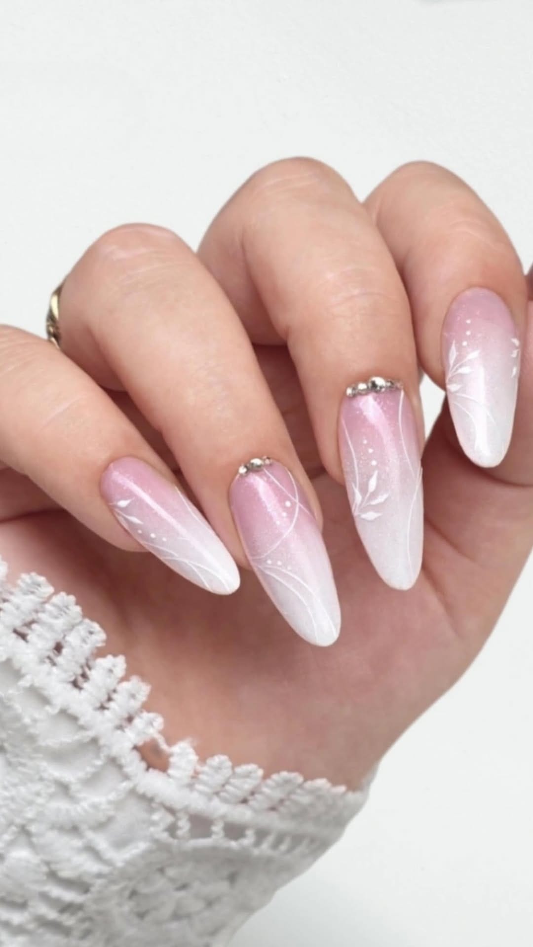 Post 3 by Tips & Toes KSA on Instagram (video)