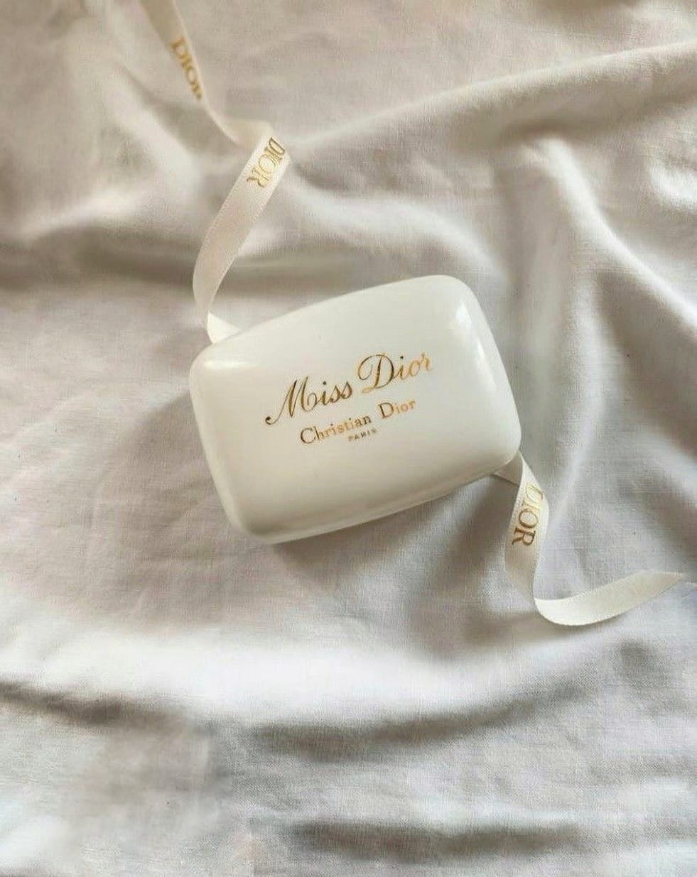 Post 2 by Hind Achahbar on Instagram (image)