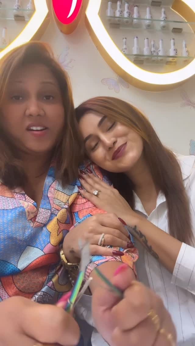 Post 3 by Trushali Waghmare Fadale on Instagram (video)