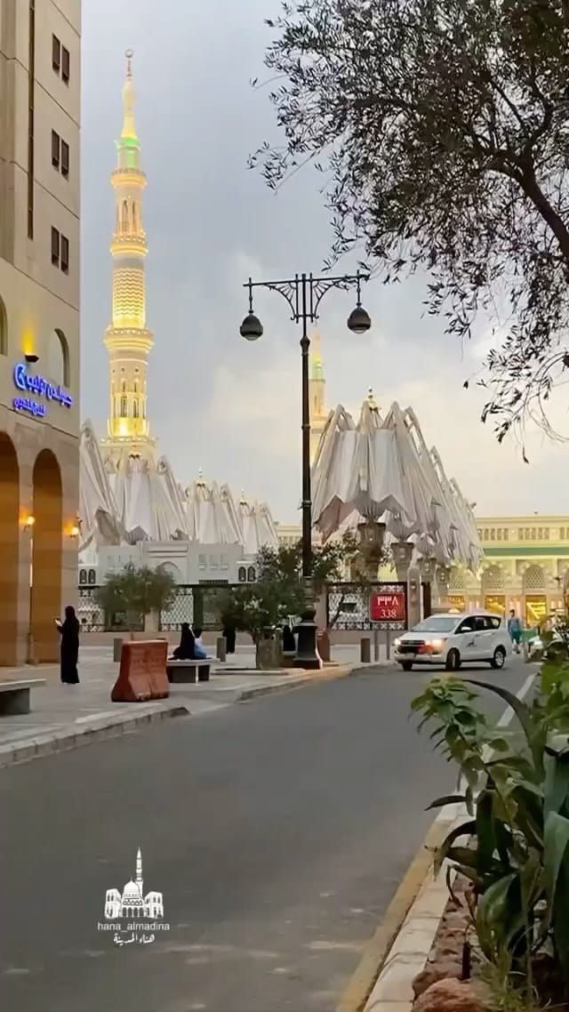 Post 6 by سايح  اماراتي on Instagram (video)