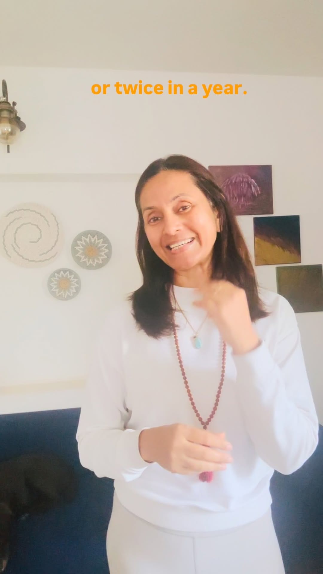 Post 5 by Total Yoga on Instagram (video)